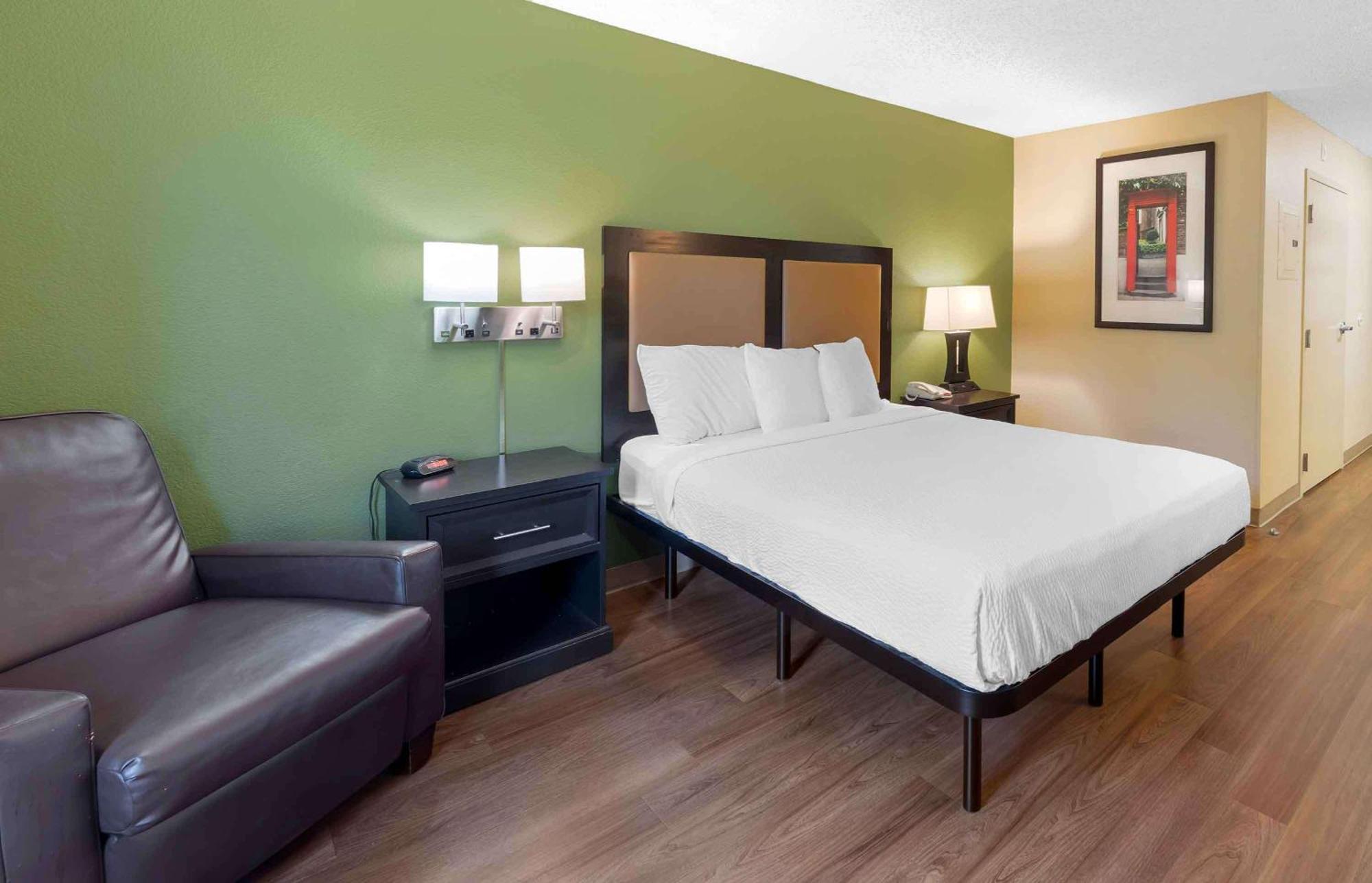 Extended Stay America Suites - Cleveland - Westlake Exterior photo